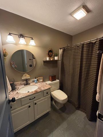 2805 Old Oak Lane 2805 Old Oak Lane, Springfield, OH 45503