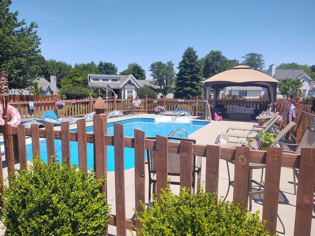 2805 Old Oak Lane 2805 Old Oak Lane, Springfield, OH 45503