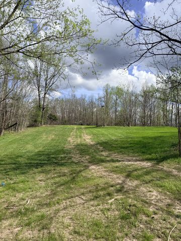 935 Sugar Tree Knob Rd, Liberty, TN 37095