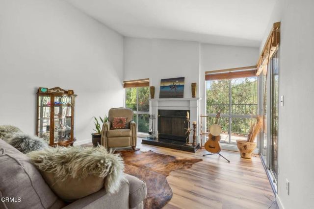 3907 United Road, Agoura Hills, CA 91301