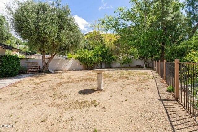 3907 United Road, Agoura Hills, CA 91301