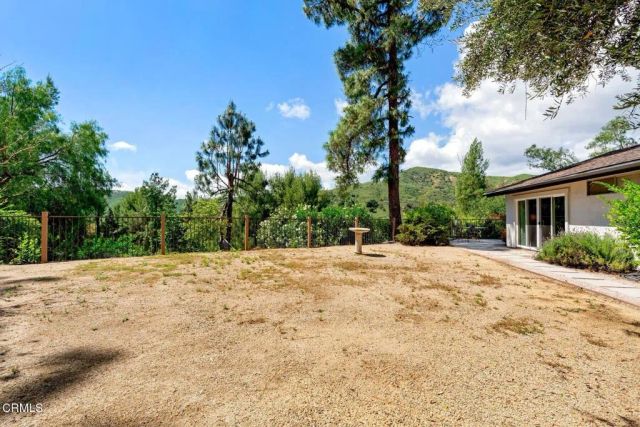 3907 United Road, Agoura Hills, CA 91301