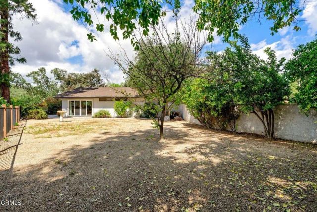 3907 United Road, Agoura Hills, CA 91301