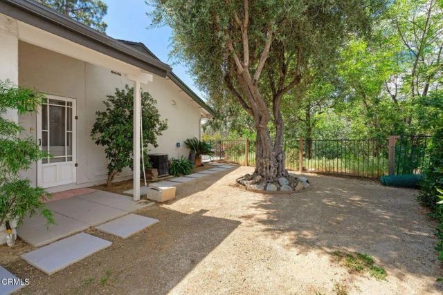 3907 United Road, Agoura Hills, CA 91301