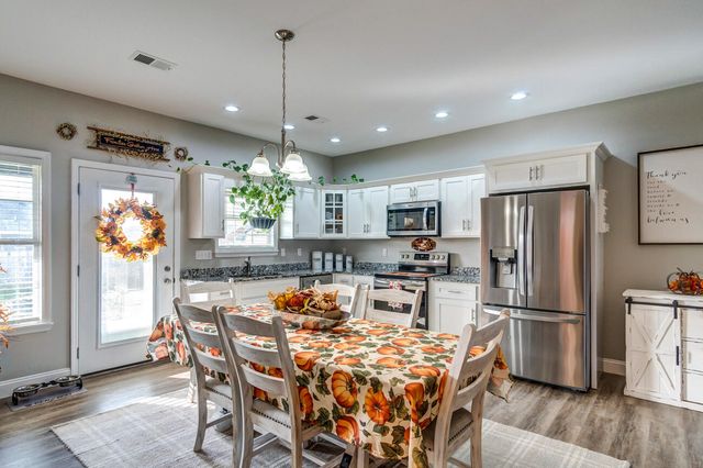 134 Commerce Drive, Berea, KY 40403