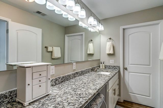 134 Commerce Drive, Berea, KY 40403