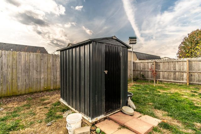 134 Commerce Drive, Berea, KY 40403