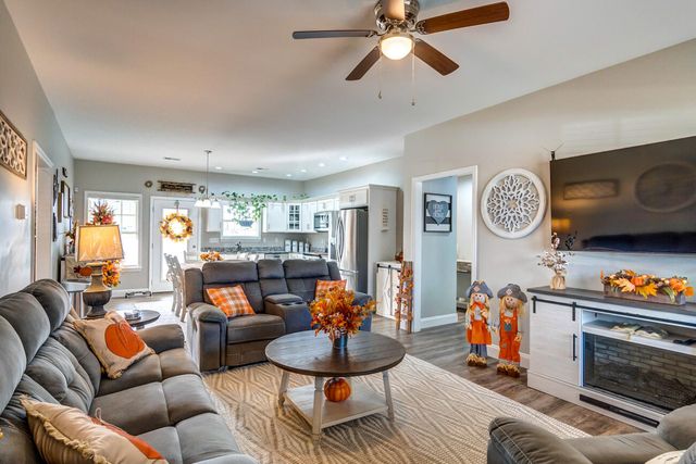 134 Commerce Drive, Berea, KY 40403