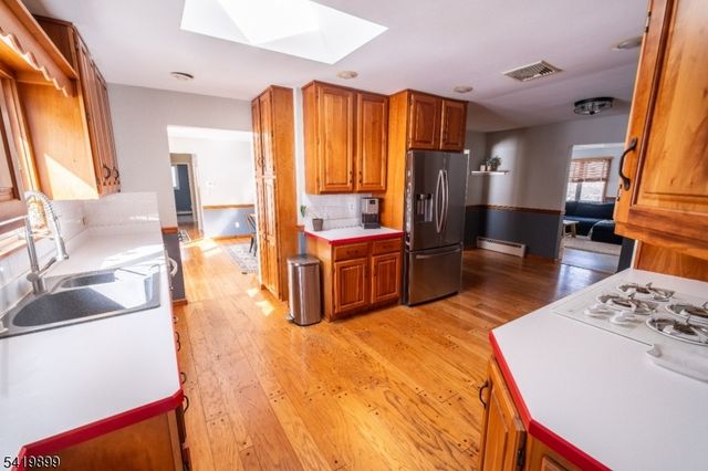 160 Degray St, North Haledon Boro, NJ 07508