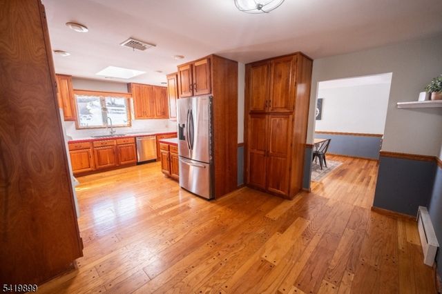 160 Degray St, North Haledon Boro, NJ 07508