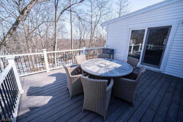 160 Degray St, North Haledon Boro, NJ 07508