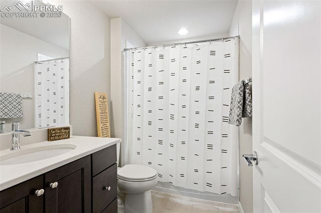 6024 Sonterra Lane, Colorado Springs, CO 80923