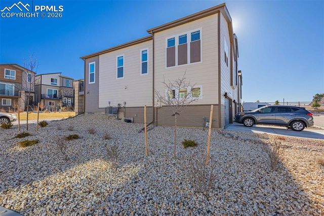 6024 Sonterra Lane, Colorado Springs, CO 80923