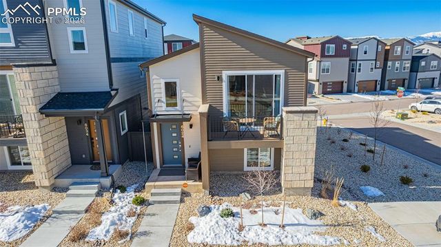 6024 Sonterra Lane, Colorado Springs, CO 80923