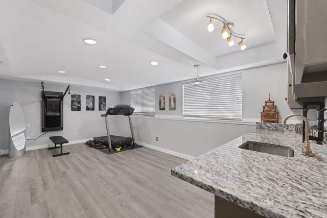 13715 W Autumn Ridge St, Wichita, KS 67235
