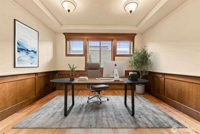 1131 236th Place NE, Sammamish, WA 98074