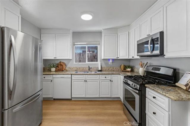 123 E Wilson, Orange, CA 92867