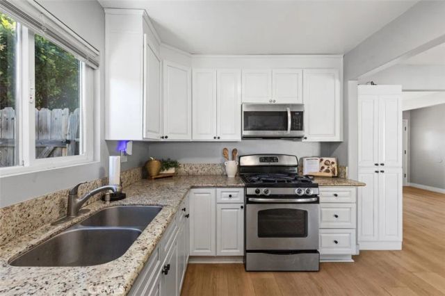 123 E Wilson, Orange, CA 92867