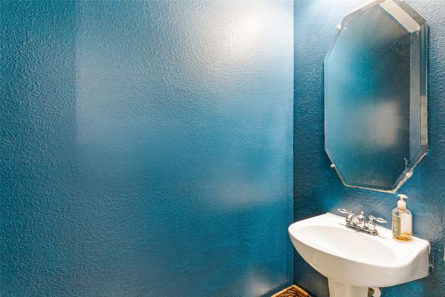 5712 Mountain Stream Trail, Fort Worth, TX 76244