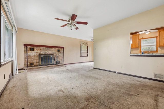 10611 W Silver Spring DRIVE, Milwaukee, WI 53225