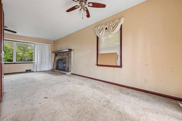 10611 W Silver Spring DRIVE, Milwaukee, WI 53225