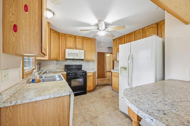 10611 W Silver Spring DRIVE, Milwaukee, WI 53225