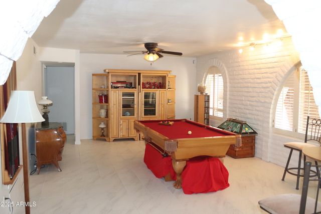2250 E STATE Avenue, Phoenix, AZ 85020