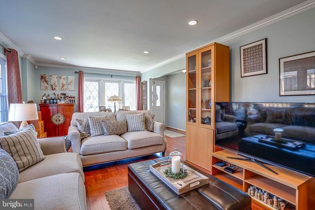 8404 WAGON WHEEL RD, Alexandria, VA 22309