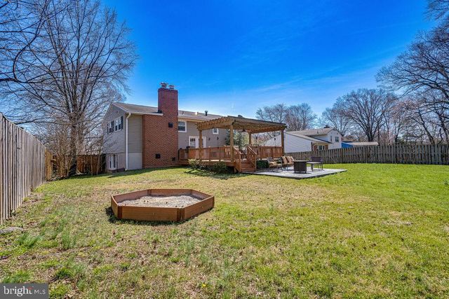 8404 WAGON WHEEL RD, Alexandria, VA 22309