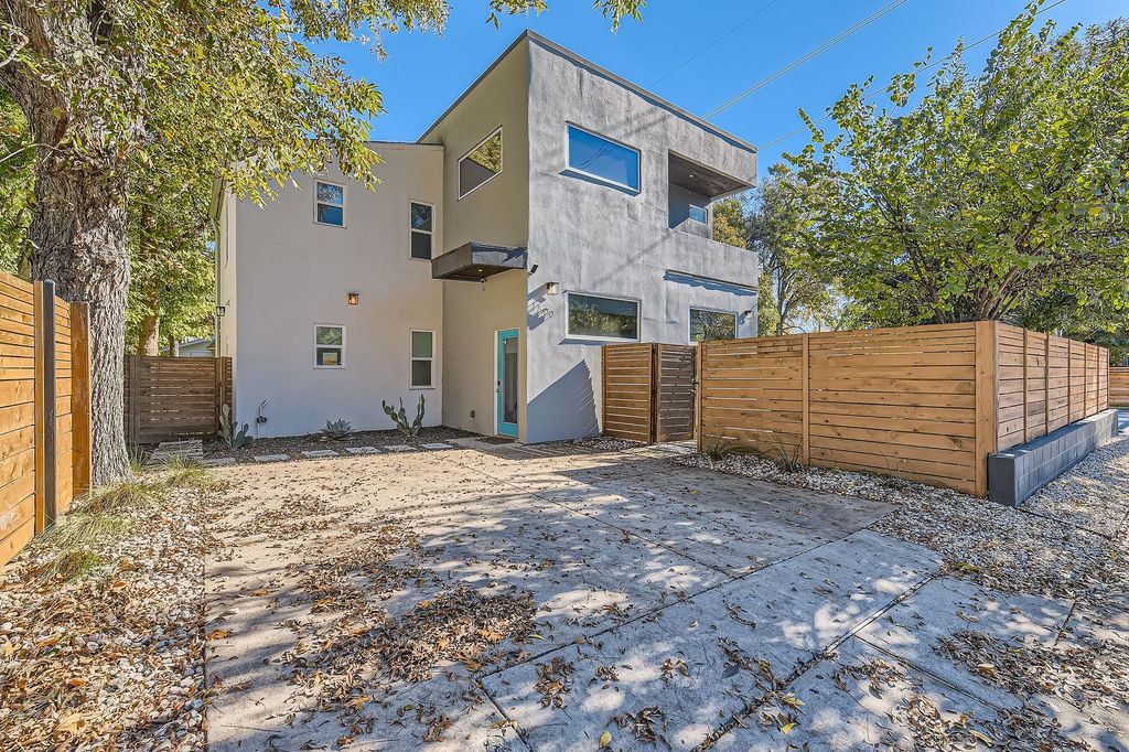 1600 Holly ST, Austin, TX 78702
