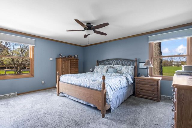 S78W20260 Monterey DRIVE, Muskego, WI 53150