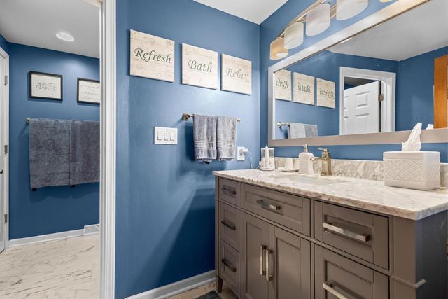 S78W20260 Monterey DRIVE, Muskego, WI 53150
