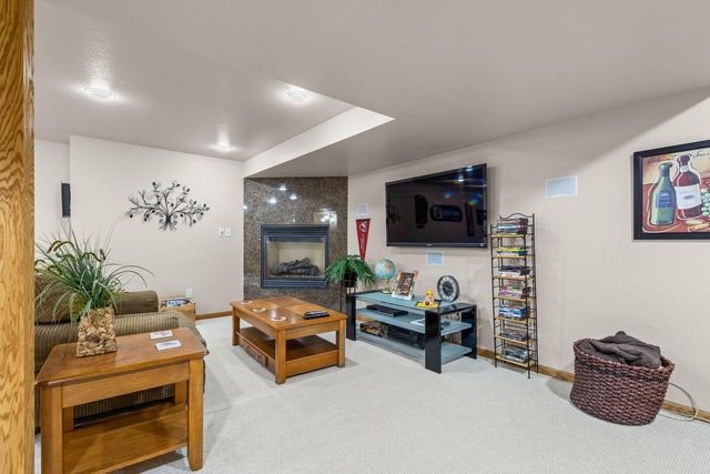 S78W20260 Monterey DRIVE, Muskego, WI 53150