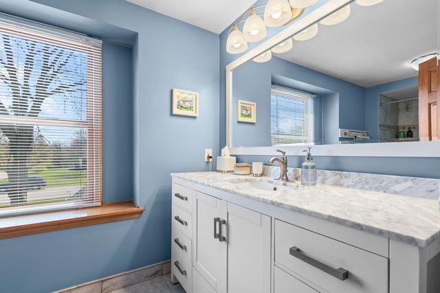 S78W20260 Monterey DRIVE, Muskego, WI 53150