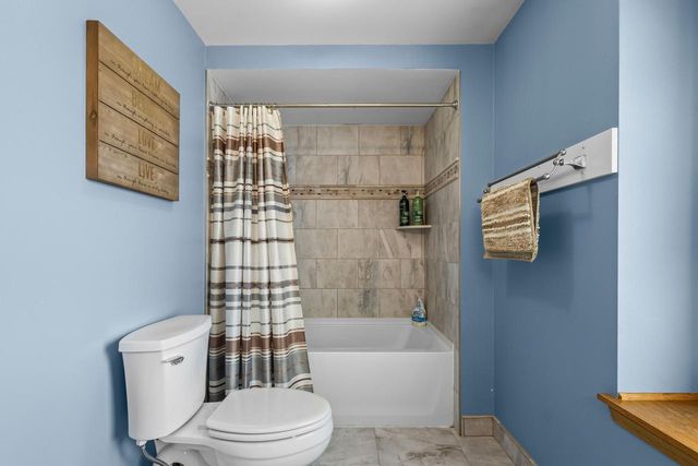 S78W20260 Monterey DRIVE, Muskego, WI 53150