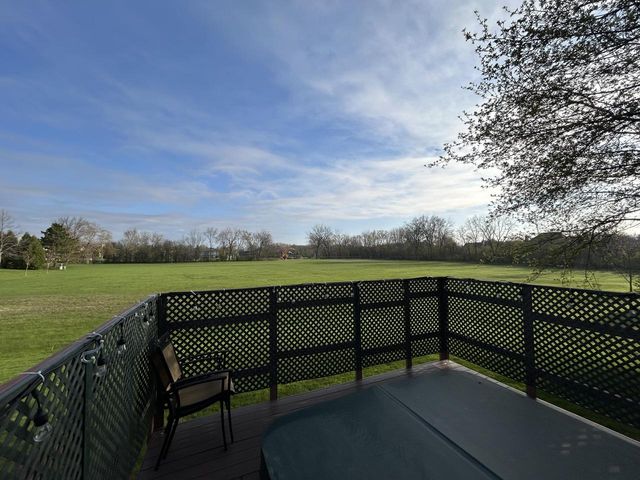 S78W20260 Monterey DRIVE, Muskego, WI 53150