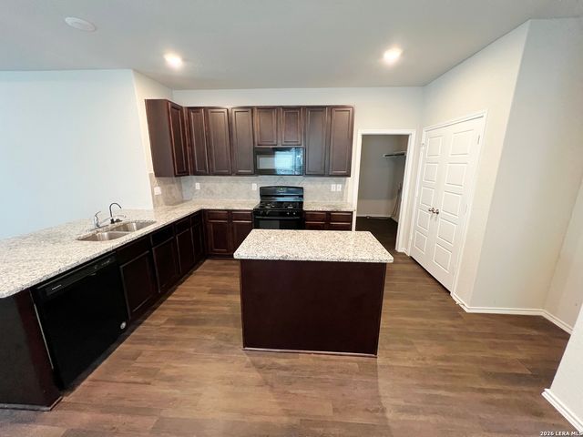 156 Hunters Brook, San Antonio, TX 78253