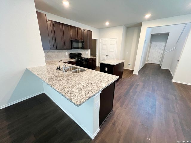 156 Hunters Brook, San Antonio, TX 78253