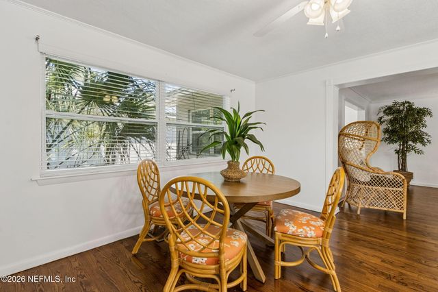 915 OLD GROVE Manor, Jacksonville, FL 32207