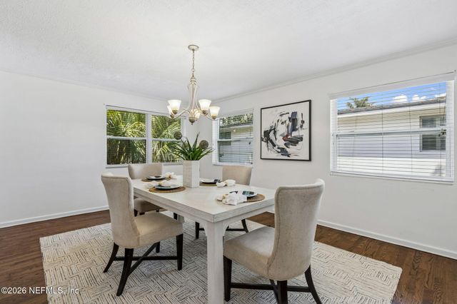 915 OLD GROVE Manor, Jacksonville, FL 32207