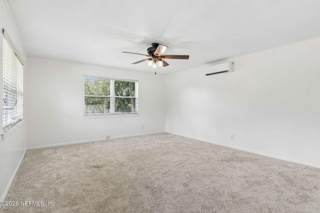 915 OLD GROVE Manor, Jacksonville, FL 32207