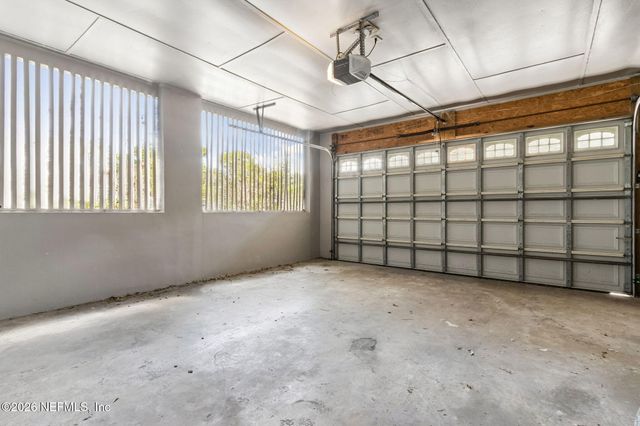 915 OLD GROVE Manor, Jacksonville, FL 32207