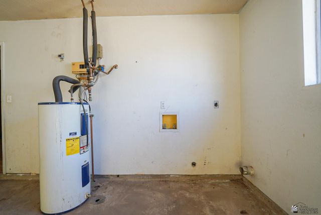 2464 S 6 Ave, Yuma, AZ 85364