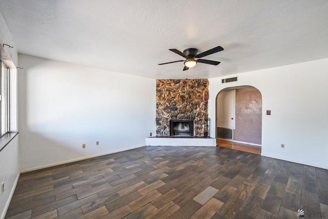 2464 S 6 Ave, Yuma, AZ 85364