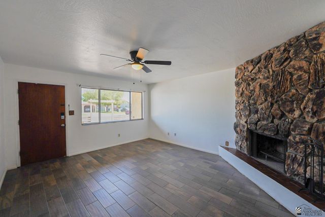 2464 S 6 Ave, Yuma, AZ 85364