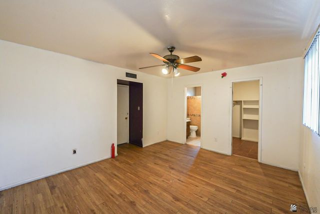 2464 S 6 Ave, Yuma, AZ 85364