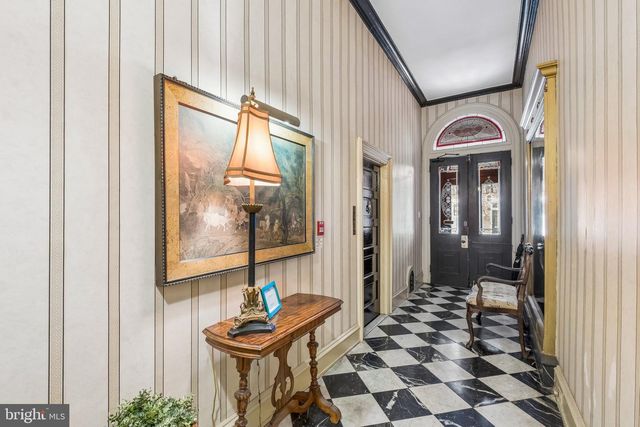 2217 LOCUST ST, Philadelphia, PA 19103