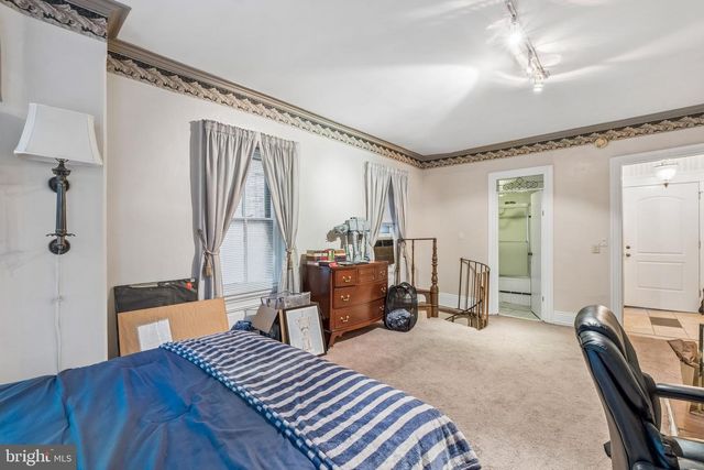 2217 LOCUST ST, Philadelphia, PA 19103