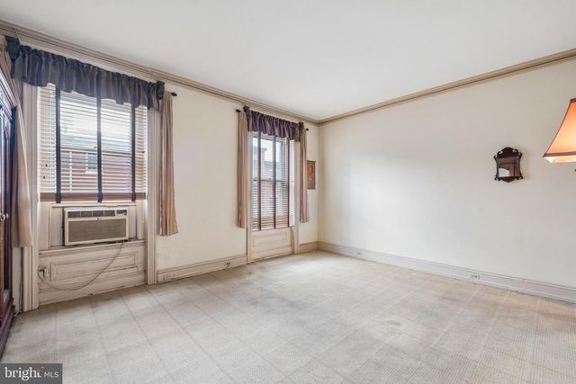 2217 LOCUST ST, Philadelphia, PA 19103