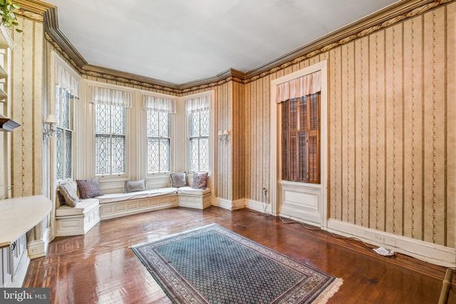 2217 LOCUST ST, Philadelphia, PA 19103